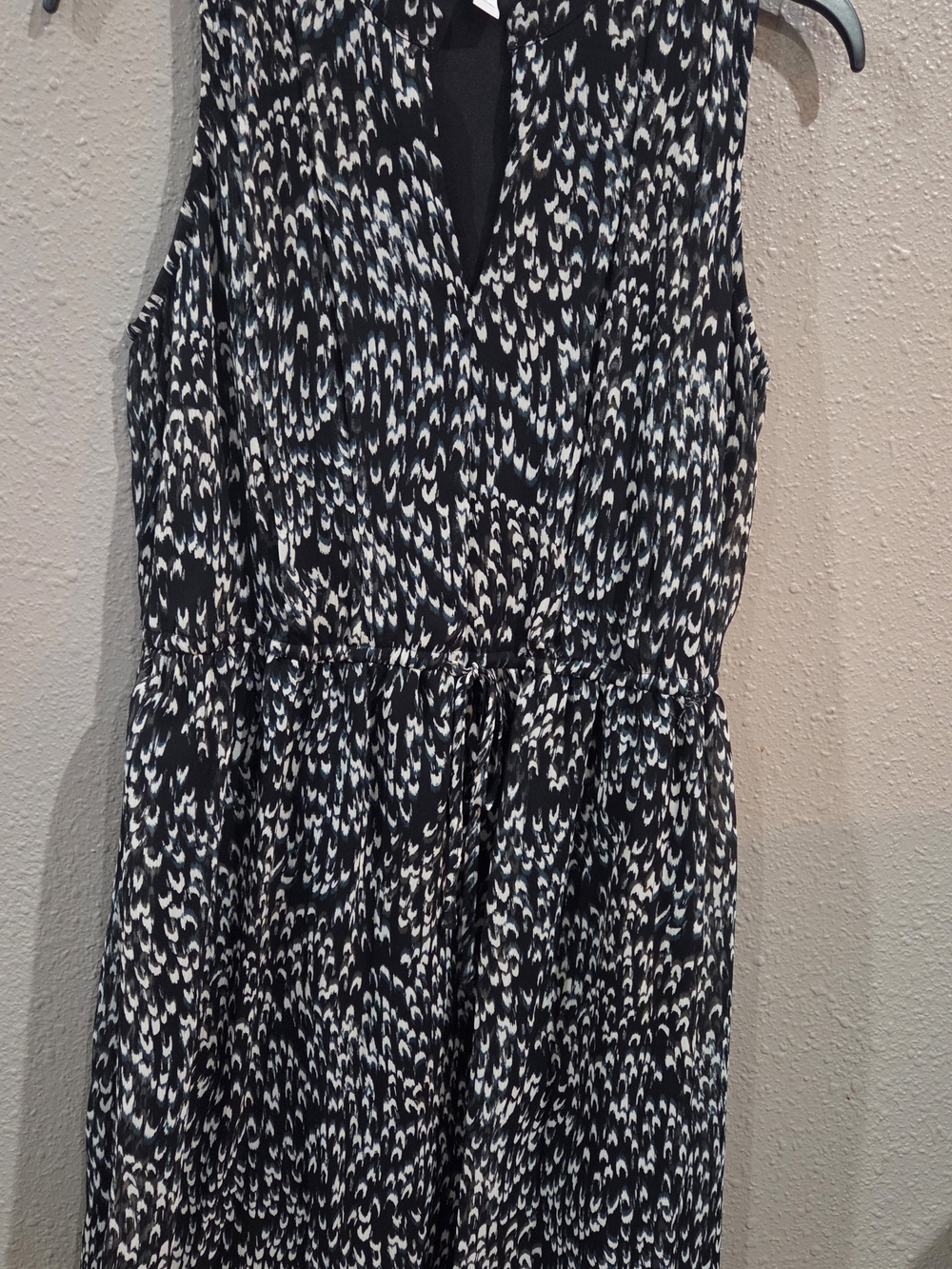 Nine West Black & White Sleeveless Midi Dress with Tie Waist
